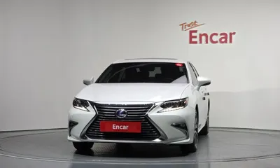 Lexus ES 2018, 87961 км, за 18526.94 USD