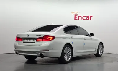 BMW 5-Series 2018, 127255 км, за 12691.28 USD