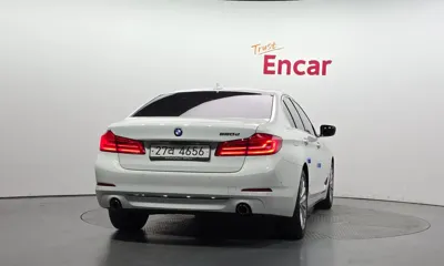 BMW 5-Series 2018, 127255 км, за 12691.28 USD