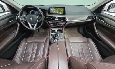 BMW 5-Series 2018, 127255 км, за 12691.28 USD - фото 7