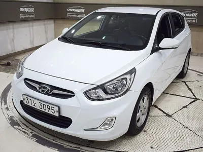 Hyundai Accent · 2015 год