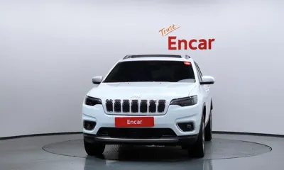 Jeep Cherokee 2021, 31818 км, за 12165.93 USD - фото 3