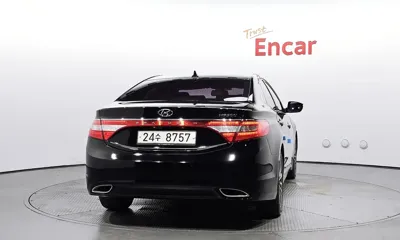 Hyundai Grandeur 2013, 96322 км, за 4659.29 USD