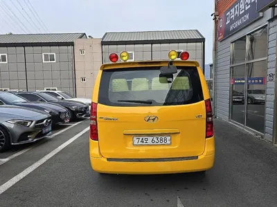 Hyundai Starex 2015, 142000 км, за 4886 USD