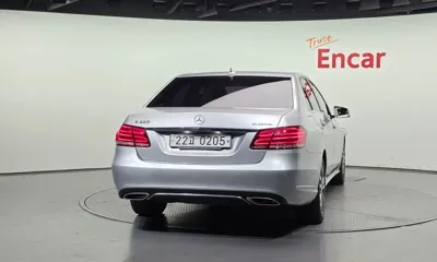 Mercedes-Benz E-Class 2016, 210362 км, за 4875.51 USD