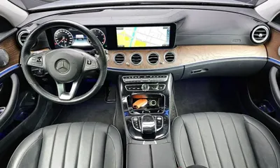 Mercedes-Benz E-Class 2018, 51745 км, за 16887.4 USD - фото 7