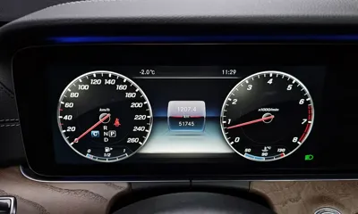 Mercedes-Benz E-Class 2018, 51745 км, за 16887.4 USD - фото 8