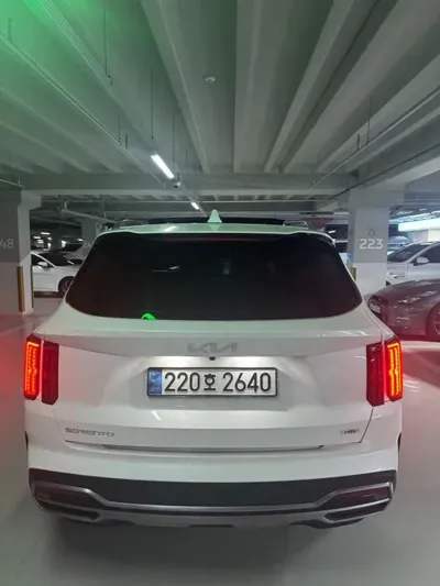 Kia Sorento 2023, 70700 км, за 5724.7 USD