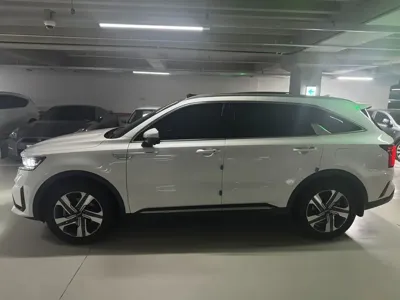 Kia Sorento 2023, 70700 км, за 5724.7 USD