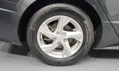 Hyundai Sonata 2022, 117977 км, за 8586.73 USD