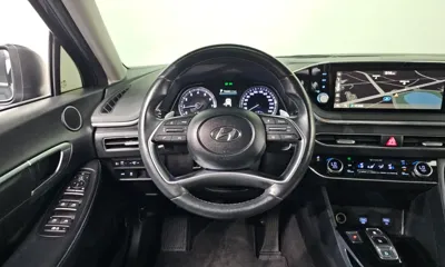 Hyundai Sonata 2022, 117977 км, за 8586.73 USD - фото 13