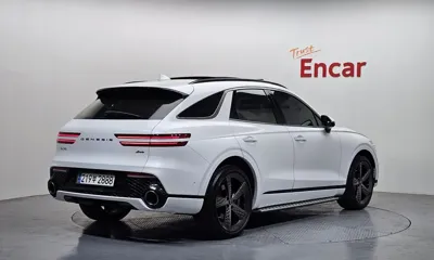 Genesis GV70 2023, 68109 км, за 28952.96 USD