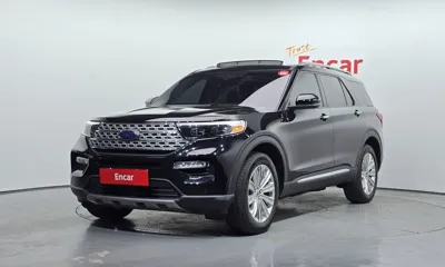 Ford Explorer · 2023 год