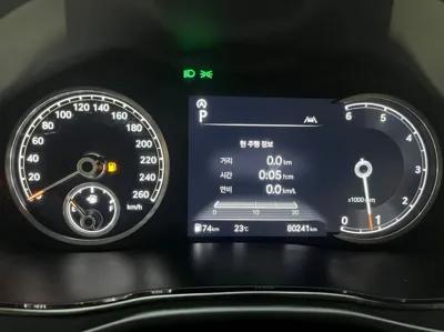 Genesis GV70 2023, 80229 км, за 20349.22 USD