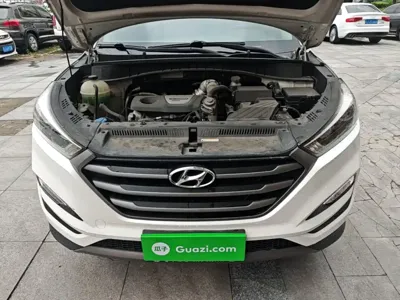 Hyundai Tucson 2015, 77200 км, за 4862.3 USD - фото 20