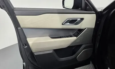 Land Rover Range Rover Velar 2018, 75675 км, за 21433.24 USD - фото 24