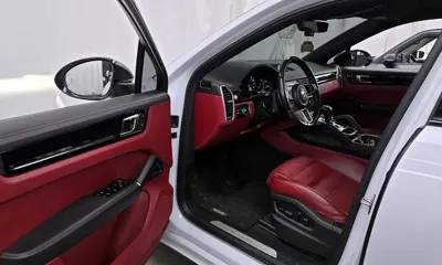 Porsche Cayenne 2022, 43237 км, за 64089.85 USD - фото 10
