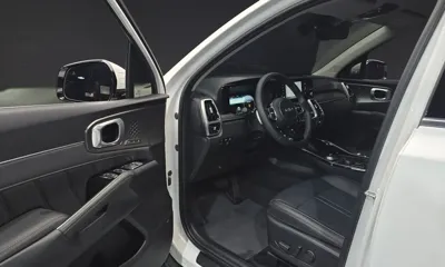 Kia Sorento 2023, 44859 км, за 19925.76 USD - фото 10