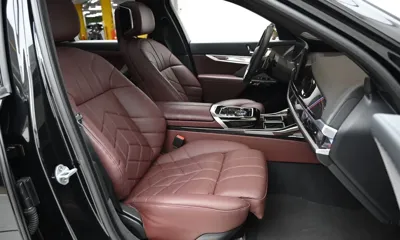 BMW 7-Series 2025, 18550 км, за 72214.6 USD - фото 10
