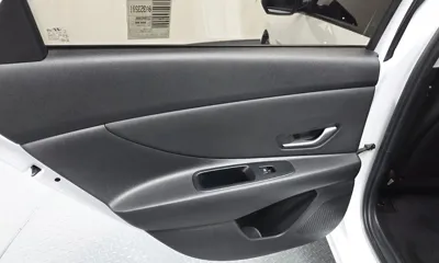 Hyundai Avante 2023, 81828 км, за 8588.91 USD - фото 25
