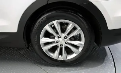 Hyundai Santafe 2018, 69351 км, за 8527.24 USD