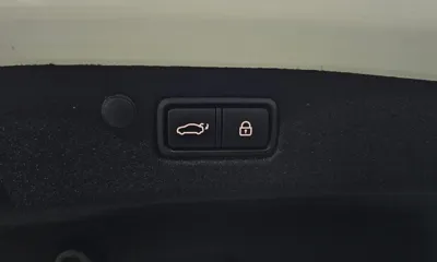 Hyundai Grandeur 2021, 10916 км, за 18983.18 USD - фото 20