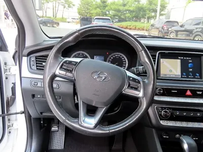Hyundai Sonata 2018, 133990 км, за 6186.1 USD - фото 8