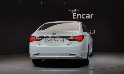Hyundai Sonata 2013, 235795 км, за 1788.08 USD