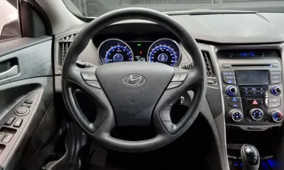 Hyundai Sonata 2013, 235795 км, за 1788.08 USD - фото 13