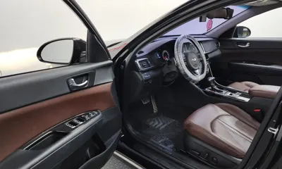 Kia K5 2016, 101422 км, за 5382.7 USD - фото 10