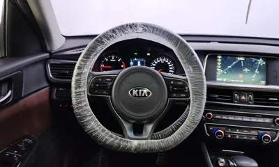 Kia K5 2016, 101422 км, за 5382.7 USD - фото 13