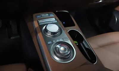 Genesis GV70 2021, 59380 км, за 28244.87 USD - фото 9
