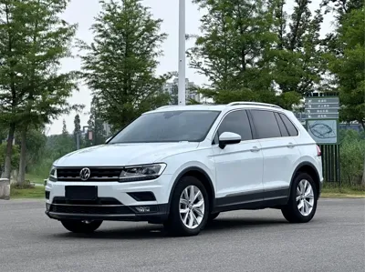 Volkswagen Tiguan 2018, 106000 км, за 10284.51 USD