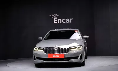 BMW 5-Series 2021, 44760 км, за 22144.38 USD