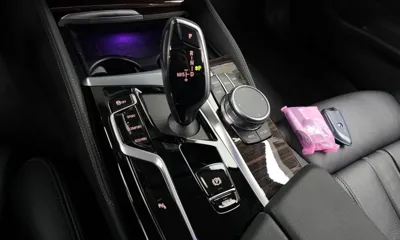BMW 5-Series 2021, 44760 км, за 21990.29 USD - фото 9