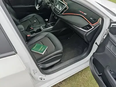 Chevrolet Cavalier 2018, 35100 км, за 3281.28 USD - фото 11