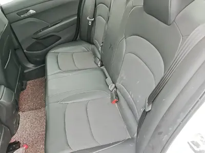 Chevrolet Cavalier 2018, 35100 км, за 3281.28 USD - фото 24