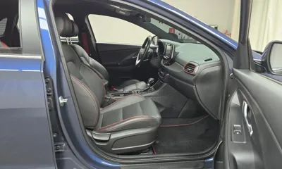 Hyundai i30 2018, 57486 км, за 8857.75 USD - фото 11