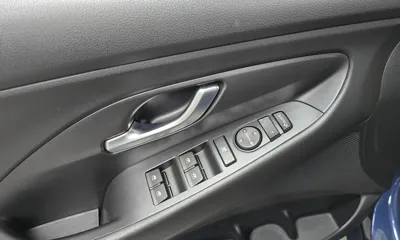 Hyundai i30 2018, 57486 км, за 8857.75 USD - фото 18