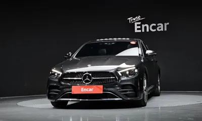 Mercedes-Benz E-Class 2023, 40437 км, за 27743.64 USD