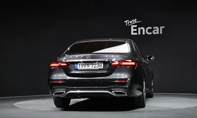 Mercedes-Benz E-Class 2023, 40437 км, за 27743.64 USD
