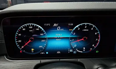 Mercedes-Benz E-Class 2023, 40437 км, за 27743.64 USD - фото 8