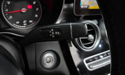 Mercedes-Benz C-Class 2019, 99473 км, за 15570.04 USD - фото 9