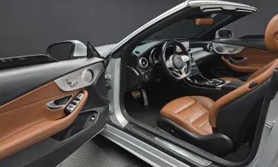 Mercedes-Benz C-Class 2019, 99473 км, за 15570.04 USD - фото 10
