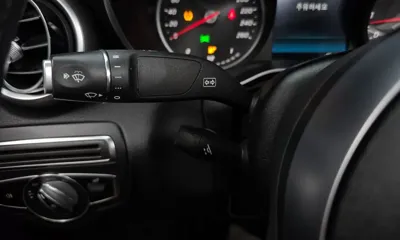 Mercedes-Benz C-Class 2019, 99473 км, за 15570.04 USD - фото 18