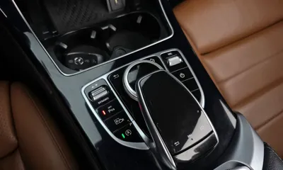 Mercedes-Benz C-Class 2019, 99473 км, за 15570.04 USD - фото 27