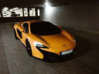 McLaren 650S · 2015 год