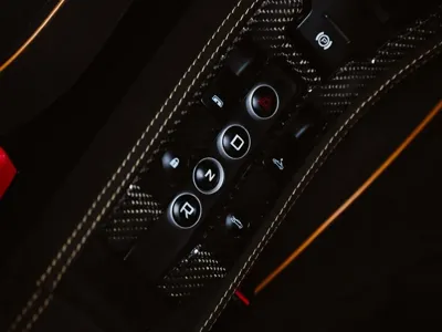McLaren 650S 2015, 44500 км, за 76756.51 USD - фото 13