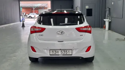 Hyundai i30 2014, 99041 км, за 3893.91 USD