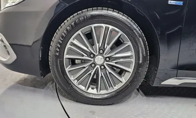Hyundai Grandeur 2019, 77819 км, за 11892.96 USD